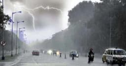 ঝড়-বৃষ্টির আভাস, ২ ডিগ্রি পর্যন্ত কমতে পারে তাপমাত্রা