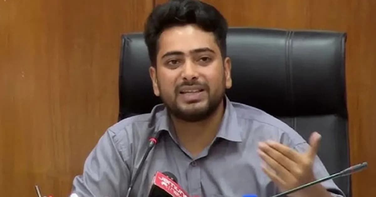 নির্বাচনের কার্যক্রম স্থগিত চেয়ে রিট, যা বললেন নাহিদ ইসলাম