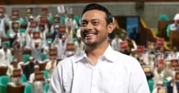 সংসদে উত্তালের মাঝে মুহূর্তেই ভাইরাল নাসীরুদ্দীরের স্ট্যাটাস