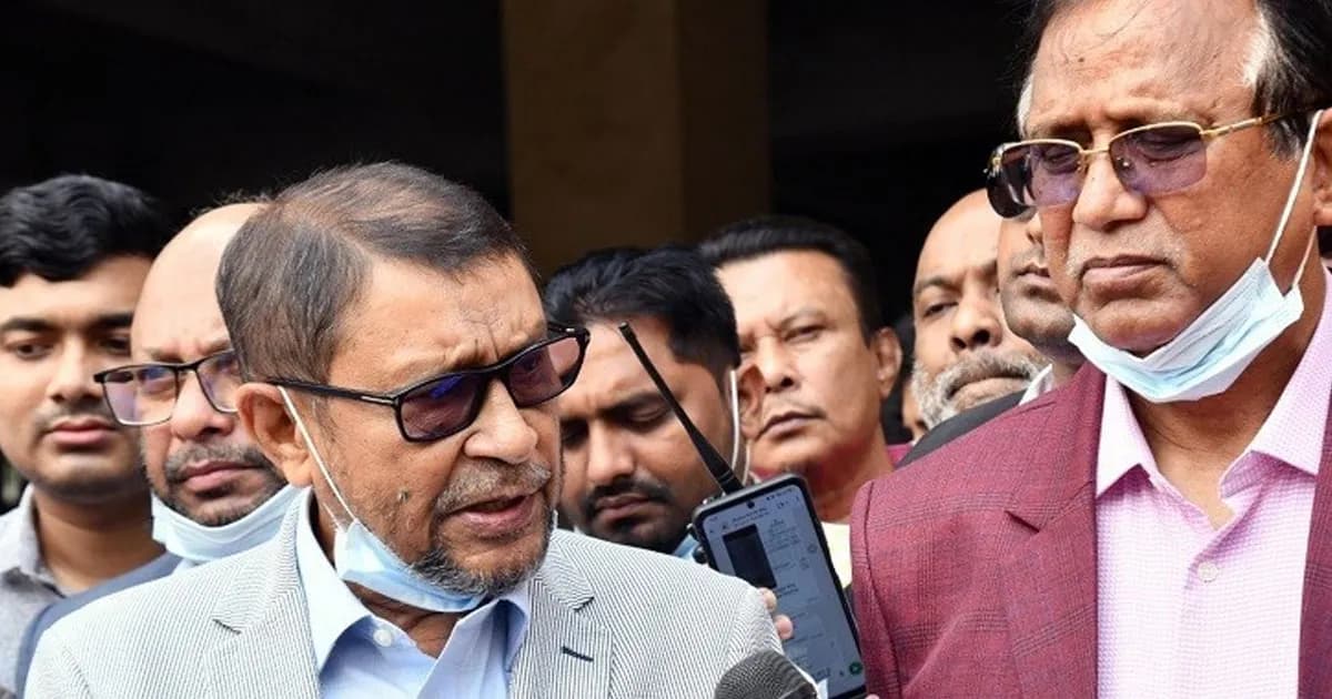 শাস্তি নয়, সচেতনতার মাধ্যমে কাজ করতে চাই: স্বাস্থ্যমন্ত্রী