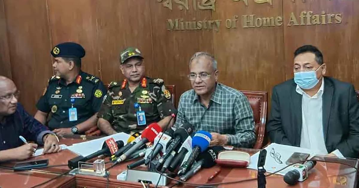 ১৩ নভেম্বর ঘিরে শক্ত অবস্থানের জন্য প্যাট্রোলিং বাড়ানো হয়েছে : স্বরাষ্ট্র উপদেষ্টা