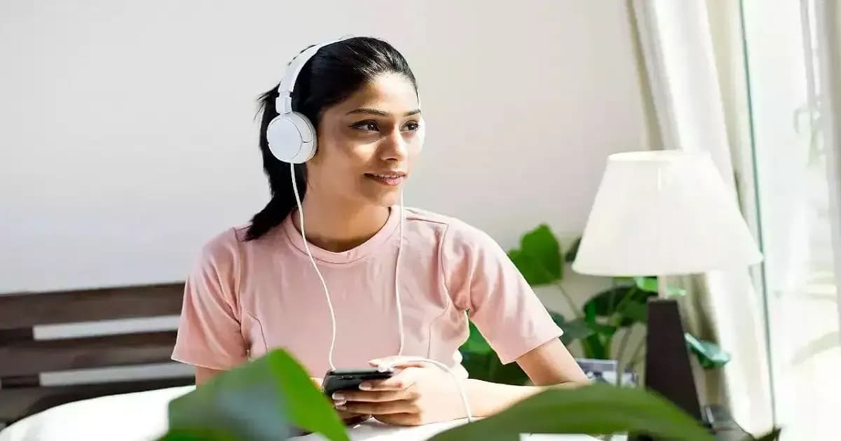 যেভাবে ব্যবহার করলে দীর্ঘদিন ভালো থাকবে ইয়ারফোন