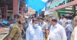 জীবননগরে পঁচা মাংস বিক্রির অভিযোগে দোকান সিলগালা