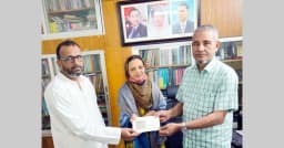 জুলাই আন্দোলনে আহত নারী সাংবাদিক কাঁকনের হাতে প্রধানমন্ত্রীর ঈদ উপহার