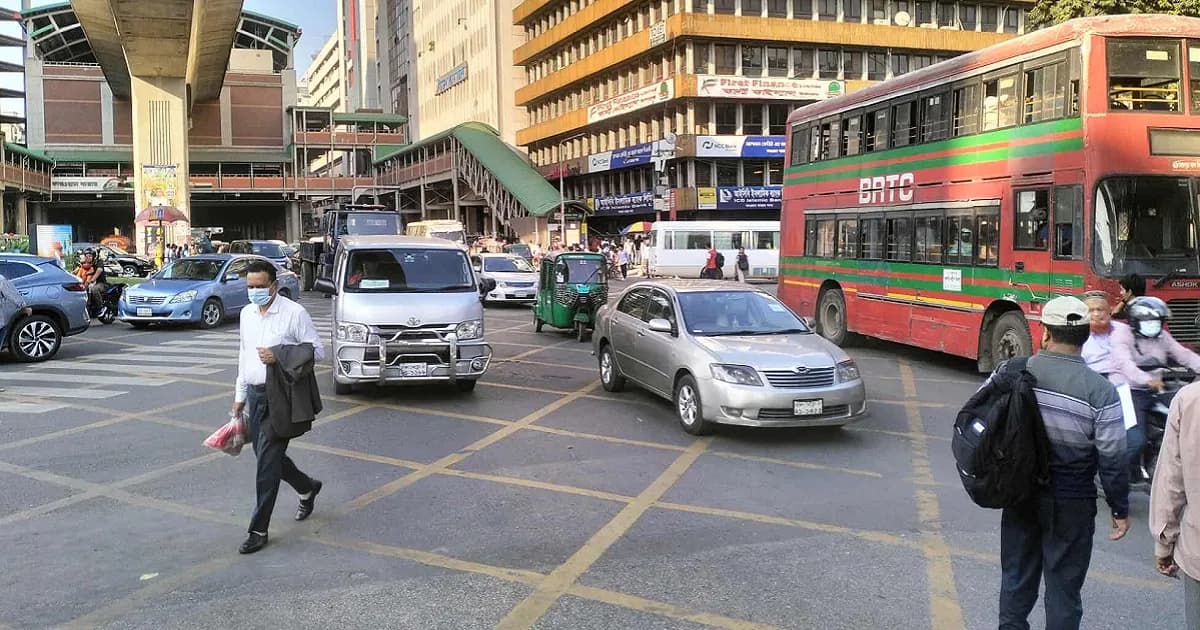 আ.লীগের শাটডাউন ডাক কার্যহীন, স্বাভাবিকভাবেই চলছে যান চলাচল
