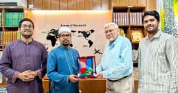 শিবির সভাপতির সঙ্গে পাকিস্তান জামায়াত নেতার সৌজন্য সাক্ষাৎ