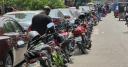 দাম বাড়লেও থামেনি ভিড়, রাজধানীর পাম্পে এখনও দীর্ঘ লাইন