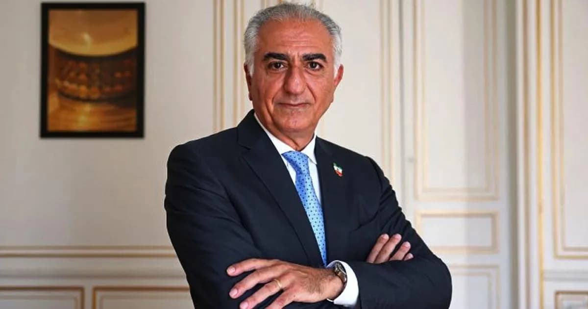 অর্থনৈতিক বিপর্যয়ে কাঁপছে ইরান, নেতৃত্বের আলোচনায় ফের রেজা পাহলভি