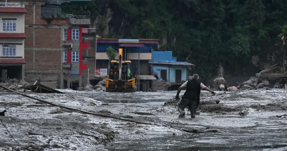 নেপালে আকস্মিক বন্যা-ভূমিধসে নিহত বেড়ে ৫৩৮