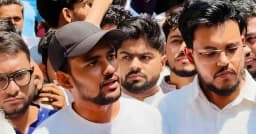 রাড্ডা ক্লিনিক দখল নয়, পুনর্নির্মাণের দাবি আসিফ মাহমুদের