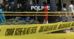 ট্রাফিক পুলিশের গাড়ি লক্ষ্য করে হামলা, পাকিস্তানে নিহত তিন
