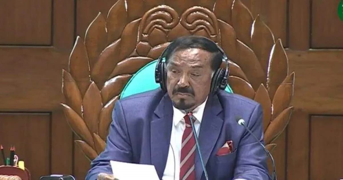 এমপিকে ‘জঙ্গি’ বলে সম্বোধন : তদন্তে নোটিশ দেওয়ার নির্দেশ