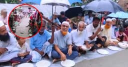 জীবিত অবস্থায় ২ হাজার মানুষকে নিজের চল্লিশা খাওয়ালেন বৃদ্ধ