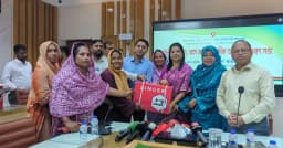 বেদে পল্লীর জীবন বদলাতে ঢাকা জেলা প্রশাসনের নানা উদ্যোগ
