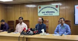 রোগীর মৃত্যুর ঘটনায় চিকিৎসককে মারধর গ্রহণযোগ্য নয়: জাহেদ উর রহমান