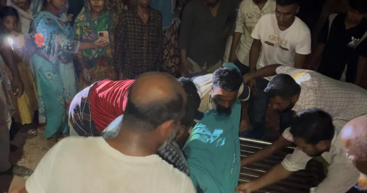 ধামরাইয়ে ঘরে ঢুকে এসএসসি পরীক্ষার্থীকে কুপিয়ে হত্যা