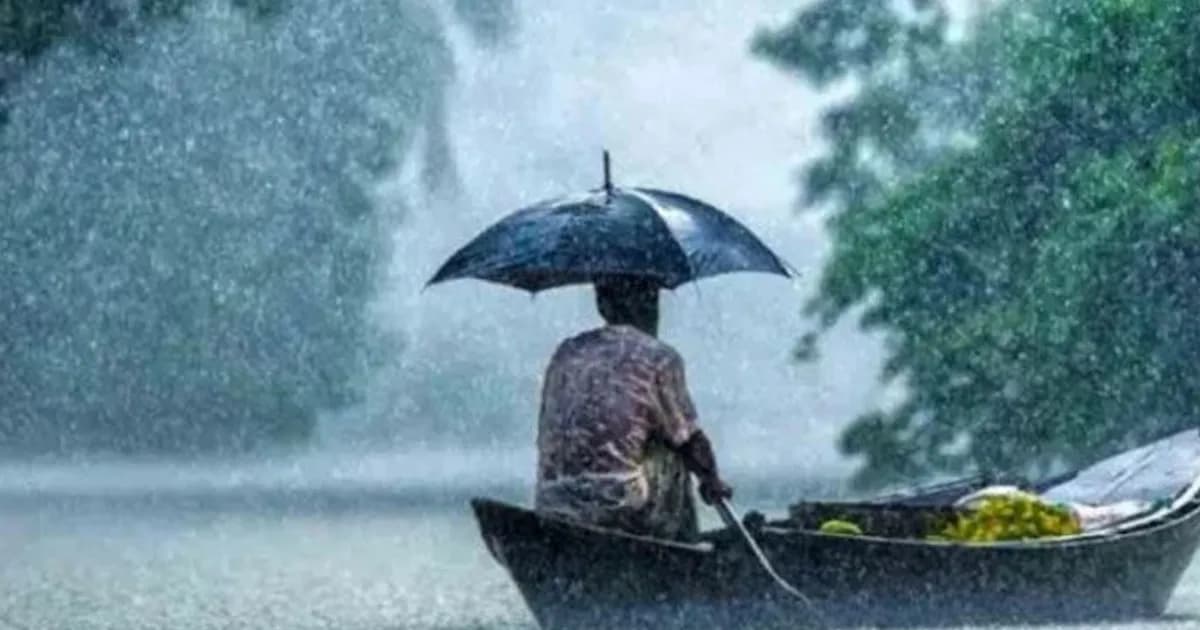 সারাদেশে বৃষ্টির আভাস, বাড়তে পারে বর্ষণের প্রবণতা