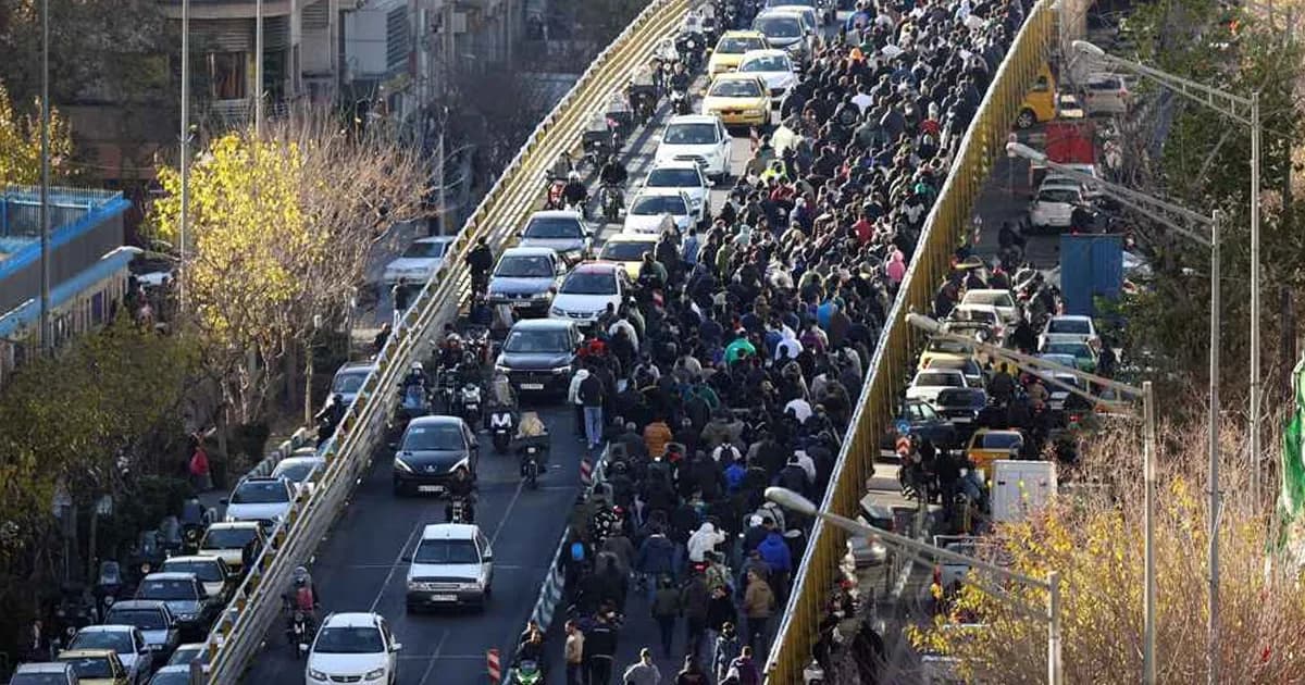 গণবিক্ষোভে উত্তাল ইরানের রাজধানী তেহরান