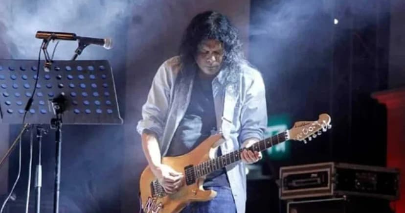 সংসদ ভবনের সামনে শপথের রাতে পারফর্ম করবেন জেমস