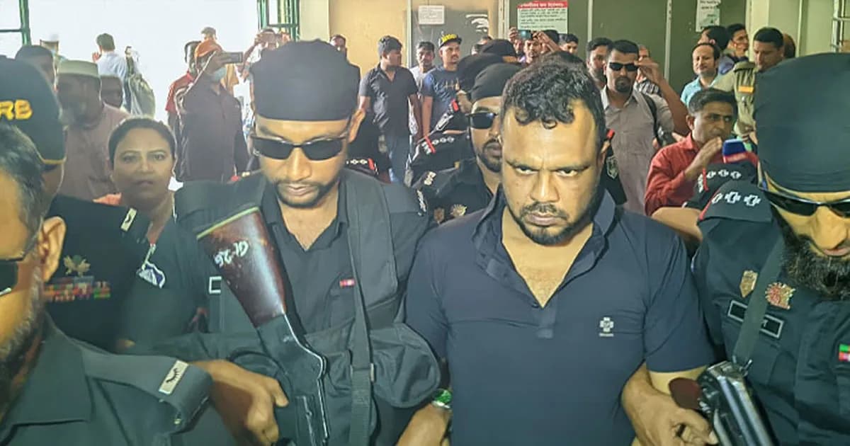 রংপুরে শীর্ষ সন্ত্রাসী ‘মেরিল সুমন’ গ্রেপ্তার