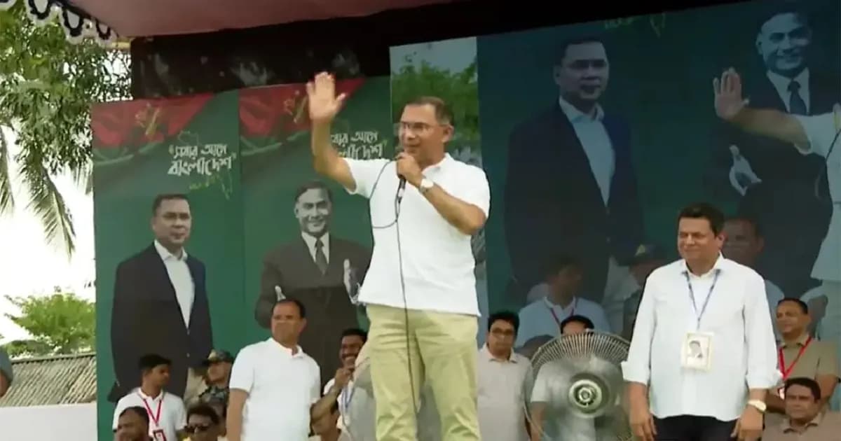 বরুড়ার পথসভায় তারেক রহমান, মাঠজুড়ে নেতাকর্মীদের উচ্ছ্বাস