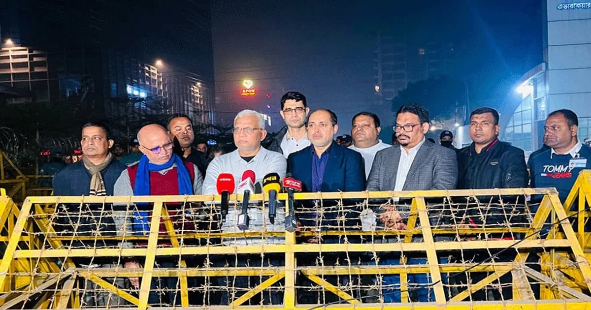 খালেদা জিয়ার শারীরিক অবস্থা গুরুতর, সময় কাটছে গভীর শঙ্কায়