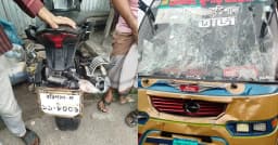 দাঁড়িয়ে থাকা মোটরসাইকেলে বাসের ধাক্কা, প্রাণ গেল একই পরিবারের ৩ জনের