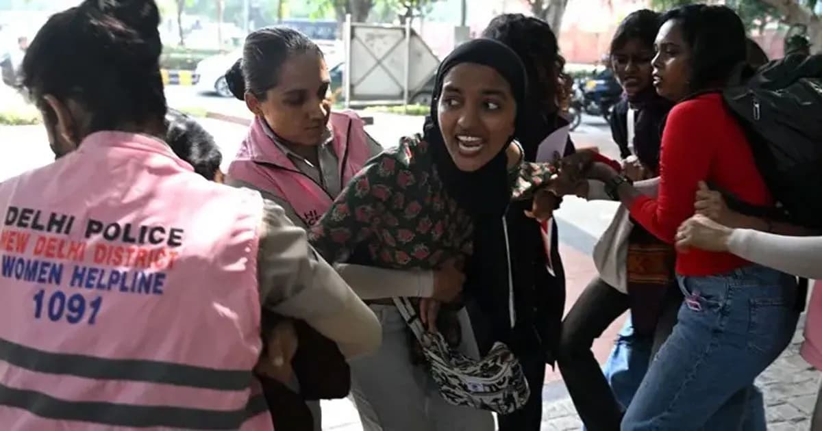 বিরোধী কণ্ঠ দমনে মরিয়া মোদি সরকার: অ্যামনেস্টির নিন্দা
