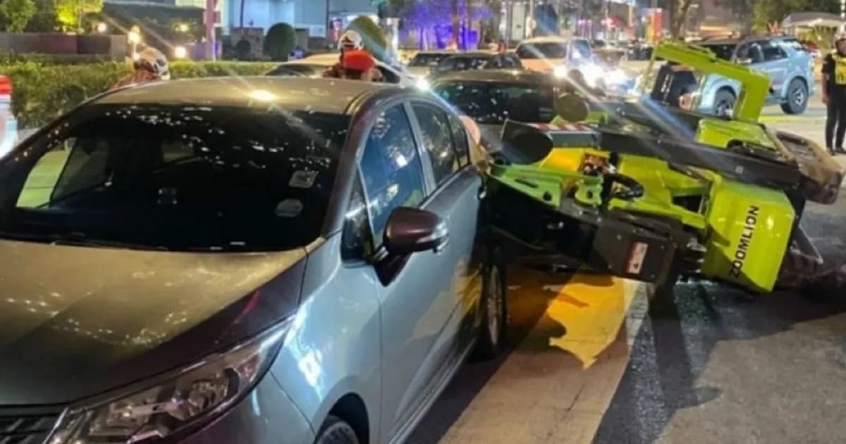 মালয়েশিয়ায় ক্রেনচাপায় বাংলাদেশি প্রবাসীর মৃত্যু