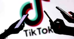যুক্তরাষ্ট্রে টিকটকের নতুন চুক্তি: নিরাপদ হবে নাকি গুরুত্ব হারাবে?