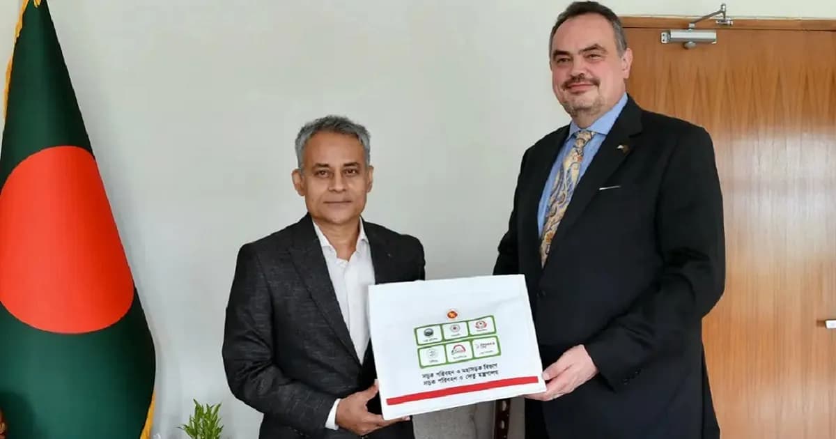 নিরাপদ ও আধুনিক যোগাযোগ ব্যবস্থার উন্নয়নে নিরলসভাবে কাজ চলছে