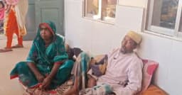 জমি বিরোধের জেরে প্রকাশ্যে বৃদ্ধকে মারধর, অভিযুক্ত ছাত্রদল নেতা