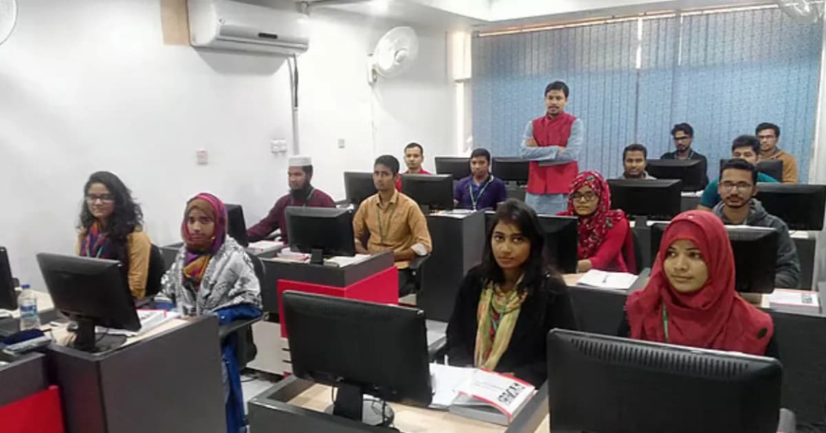 দিনে ২০০ টাকা ভাতাসহ বিনামূল্যে ফ্রিল্যান্সিং প্রশিক্ষণ