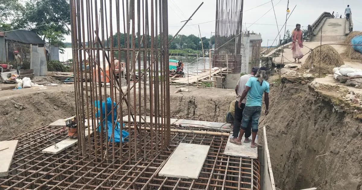 নিকলীতে কামালপুর-মহোরকোণা ব্রিজ নির্মাণে চলছে কর্মযজ্ঞ