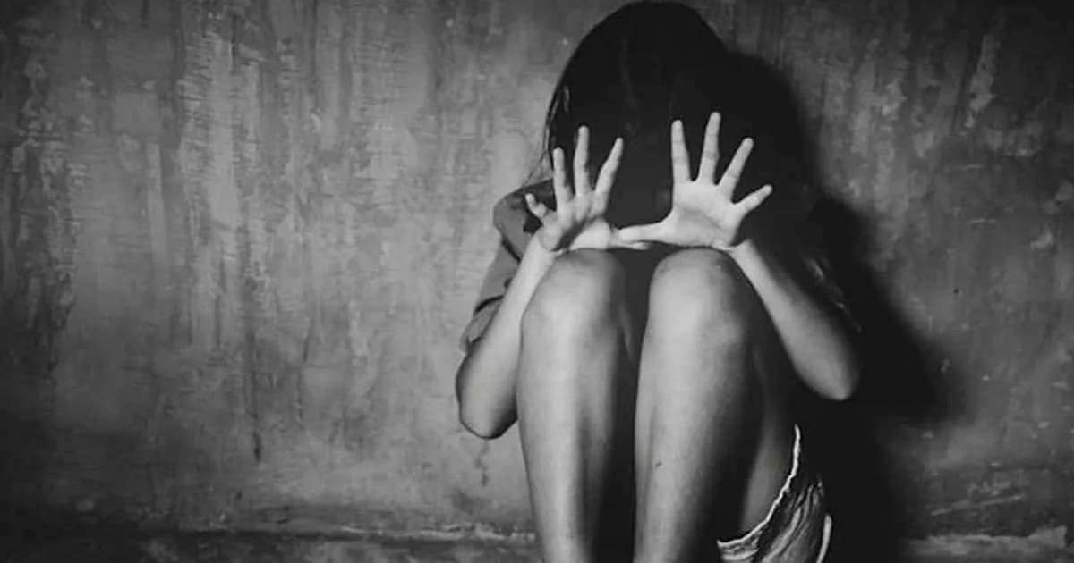 ৮ বছরের শিশুকে ধর্ষণ, মাদরাসা শিক্ষক পলাতক