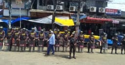পরীক্ষার্থীদের কর্মসূচিকে ঘিরে নীলক্ষেত-সায়েন্সল্যাবে নিরাপত্তা জোরদার