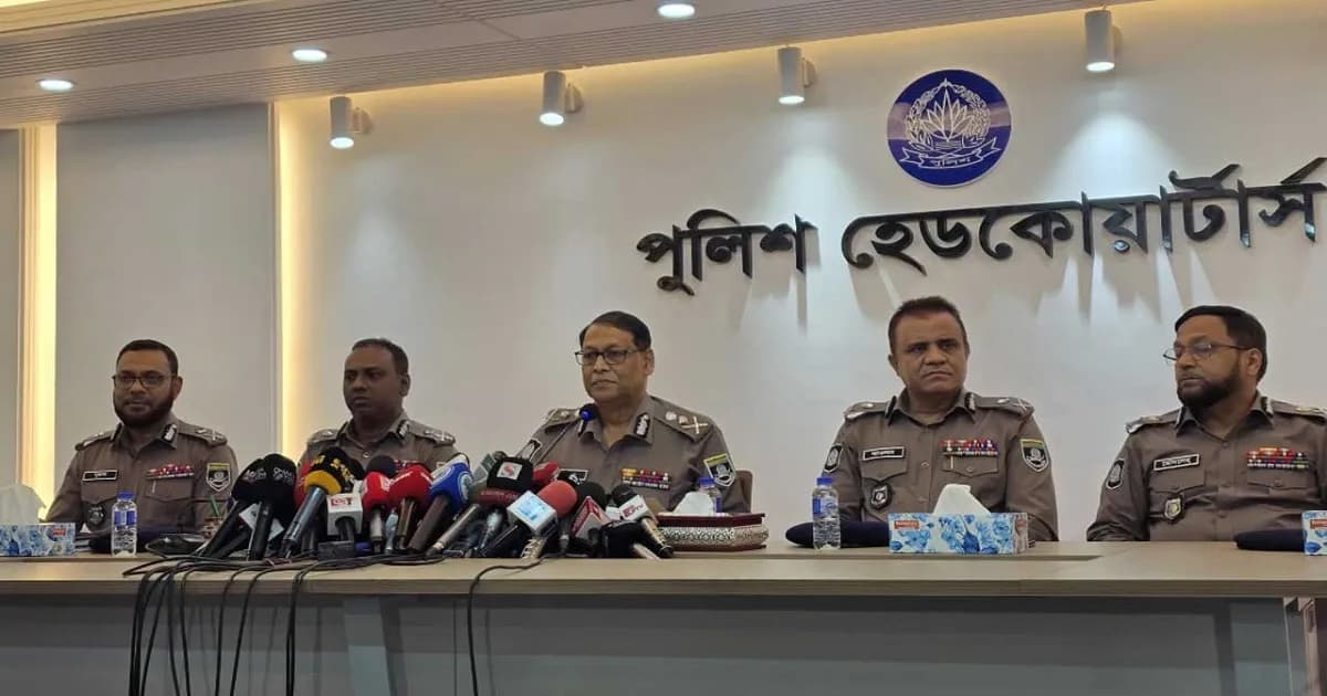 নির্বাচনে যেকোনো ধরনের অস্ত্রই নিরাপত্তার জন্য হুমকি: আইজিপি