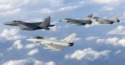 যুক্তরাষ্ট্রকে ইরানে হামলার জন্য ঘাঁটি ব্যবহার অনুমোদন দেবে না যুক্তরাজ্য