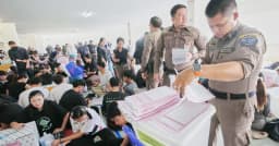 আজ  থাইল্যান্ডে সংসদ নির্বাচন, সংবিধান নিয়ে হবে গণভোট