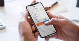 অতিরিক্ত ফোন ব্যবহার করলে কি ক্যানসারের ঝুঁকি বাড়ে, জেনে নিন