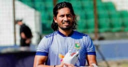 বিপিএলের নিলাম থেকে বাদ, বিজয় প্রতিক্রিয়ায় যা জানা গেল