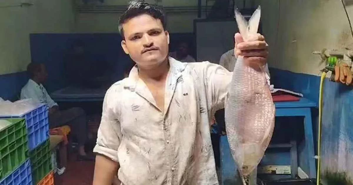 অবশেষে ভারতে পৌঁছেছে বাংলাদেশি ইলিশের প্রথম চালান