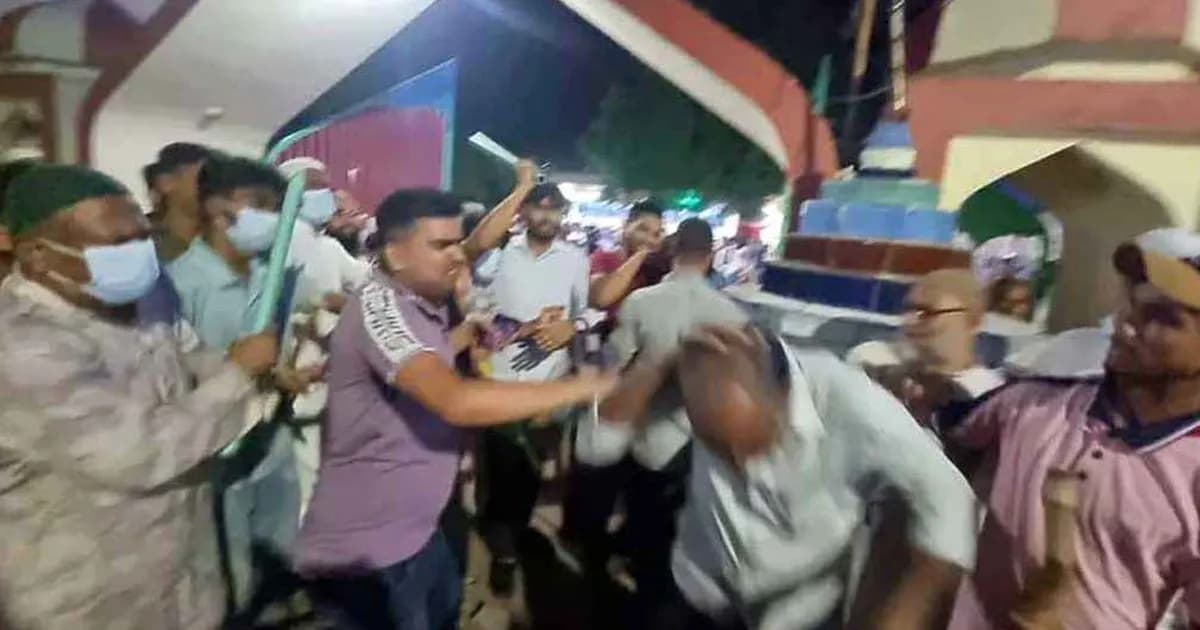 শাহ আলী মাজারে ভাঙচুর-হামলা, অজ্ঞাত ১৫০ জামায়াতকর্মীর বিরুদ্ধে মামলা