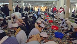 পাগলা মসজিদের দানবাক্সে পাওয়া গেছে ৩৫ বস্তা টাকা, চলছে গণনা