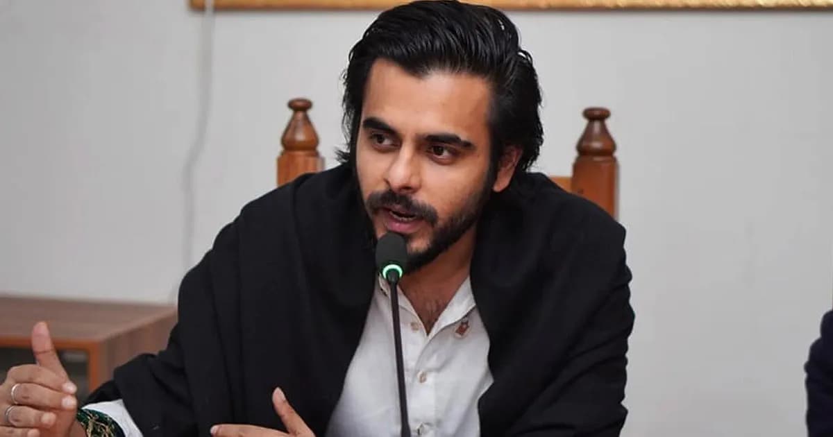 নতুন বছরে বড় চমকের ইঙ্গিত সিয়ামের— ‘পপকর্ন প্রস্তুত রাখুন’