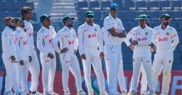 বাংলাদেশের উজ্জ্বল শুরু, এরপর ক্যাচ মিসের মহড়া