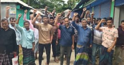 বাকেরগঞ্জে শিশুকে বলাৎকারের অভিযোগ, দুই পক্ষের পাল্টাপাল্টি বিক্ষোভ