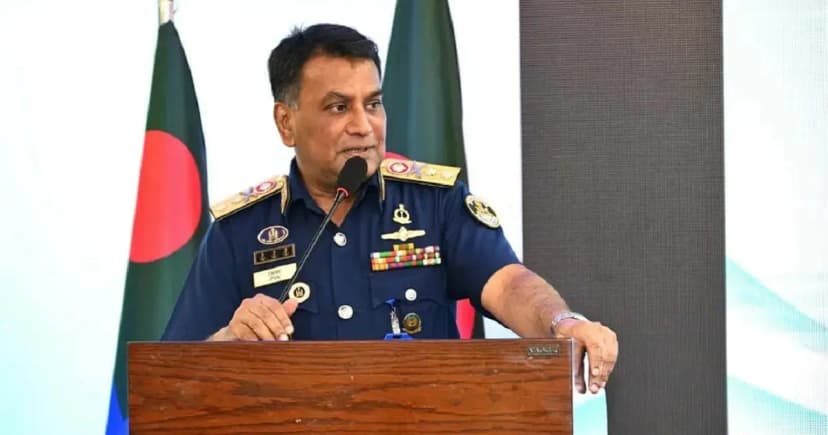 মাদকের গডফাদারদের ধরতে সর্বাত্মক চেষ্টা চলছে: কোস্ট গার্ড