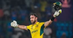 টি-টোয়েন্টিতে অনন্য মাইলফলক স্পর্শ করলেন গ্লেন ম্যাক্সওয়েল