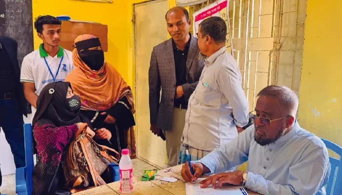 রাঙ্গুনিয়ায় বিনামূল্যে চিকিৎসা সেবা প্রদান